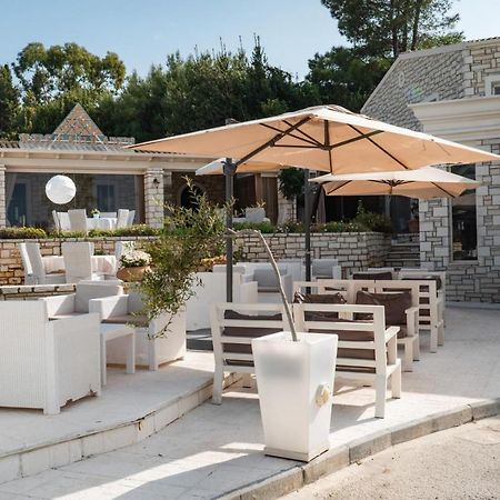 Pyramid City Villas Agios Spyridon  Exteriör bild